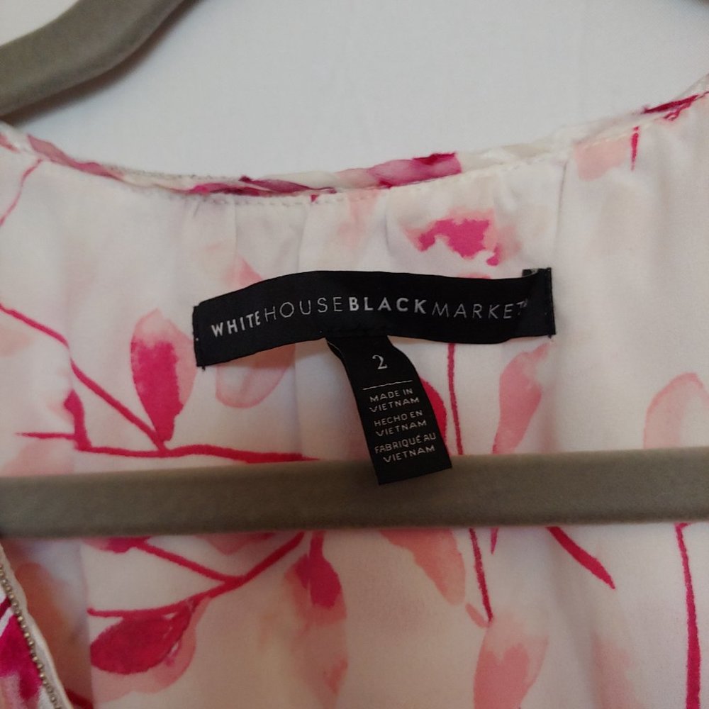 White House Black Market pink and white floral flowy top size 2 - Picture 3 of 8